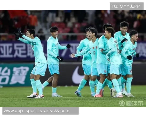 马德兴分析国少战术失误浮嶋敏首次尝试双高战术遭印度反击致失球 马德兴分析国少战术失误浮嶋敏首次尝试双高战术遭印度反击致失球