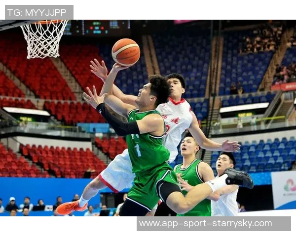 全运会小组赛万孟霖闪耀全场助力上海U22男篮胜中国香港队 全运会小组赛万孟霖闪耀全场助力上海U22男篮胜中国香港队