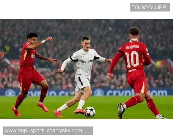 内维尔批评维尔茨比赛理解幼稚强调其跑位糟糕与过度参与防守问题 内维尔批评维尔茨比赛理解幼稚强调其跑位糟糕与过度参与防守问题