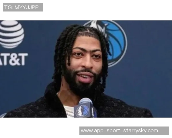 浓眉因小腿伤势缺席对阵雄鹿比赛连续第六场缺阵令人担忧 浓眉因小腿伤势缺席对阵雄鹿比赛连续第六场缺阵令人担忧