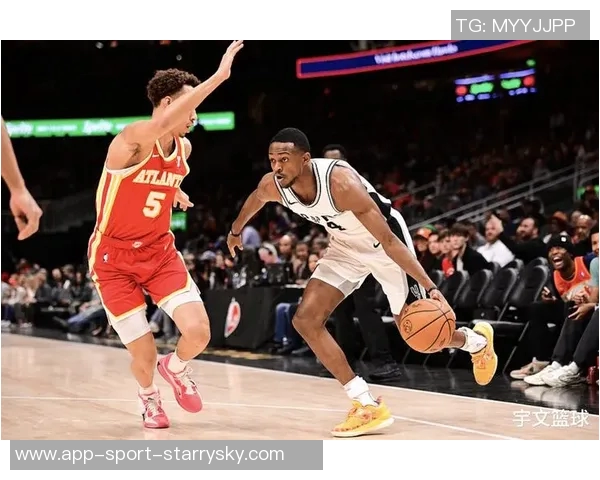 卡斯尔创队史新纪录单场至少30分10板5助命中率超65成为最年轻球员