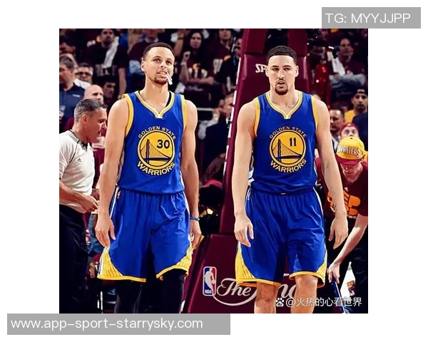 水花兄弟情深库里期待克莱在勇士结束职业生涯即使是一天短合同也无妨